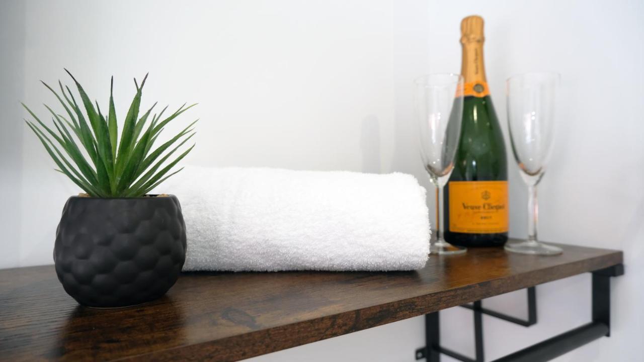 The Kop End Hotel By Serviced Living 리버풀 외부 사진