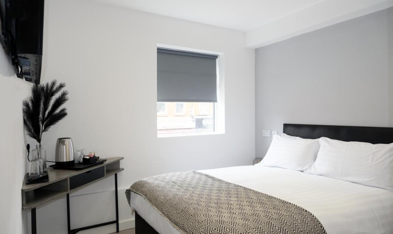 The Kop End Hotel By Serviced Living 리버풀 외부 사진